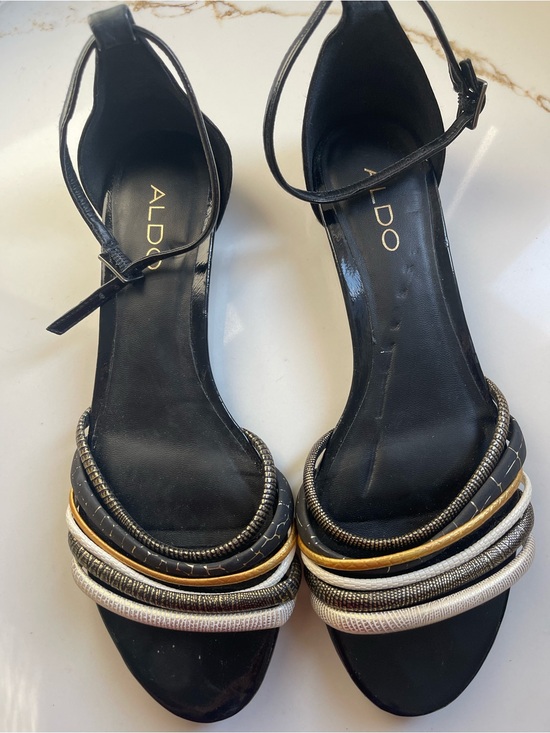 Aldo Shoes - Aldo Black Ankle-Strap Sandals with metallic Bands size 9
